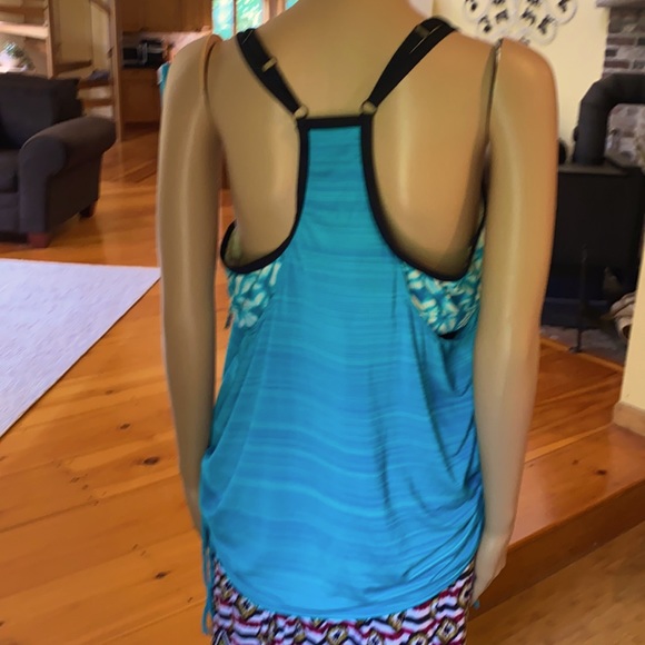 Swim top - Picture 3 of 7